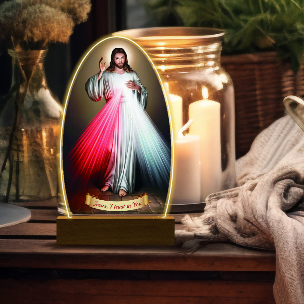 Christianartworkshop Benedizione quotidiana Scene sacre ovali Luce notturna: alone luminoso e icone sacre - image 1