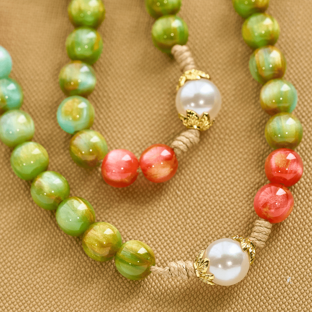 Christianartworkshop Rosario della Divina Misericordia fatto a mano con benedizioni natalizie, perline rosse e verdi e crocifisso in bronzo - image 8