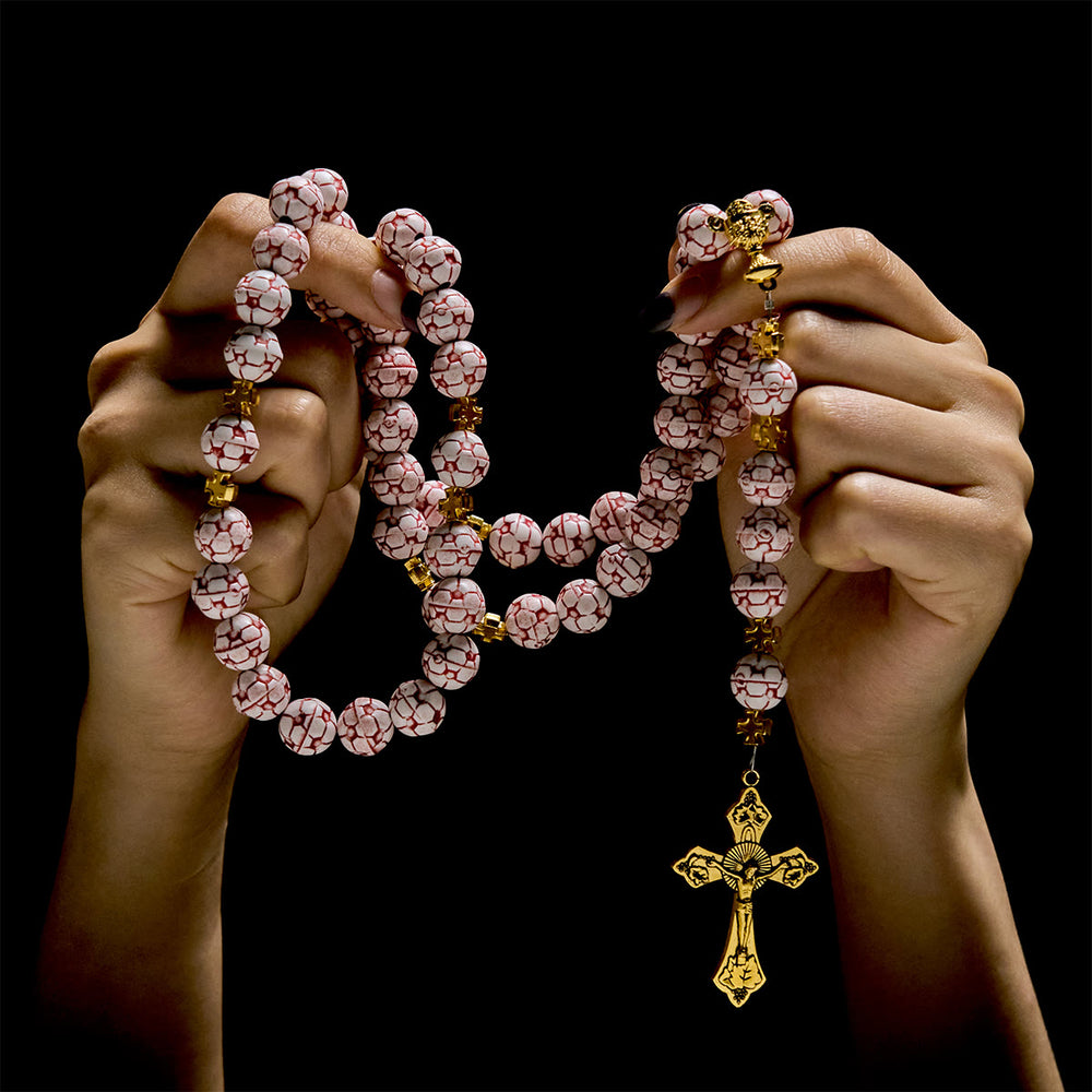 Christianartworkshop Rosario da calcio bicolore Fede e Vittoria con crocifisso e Santo Graal - image 1