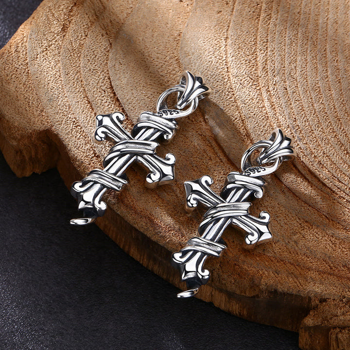 Christianartworkshop Orecchini a croce in argento sterling ispirati al retrò con design intrecciato: un simbolo nostalgico di fede - image 3