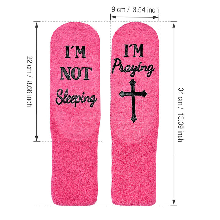 Calzini in pile di corallo "Calore divino, conforto fedele, M pregando" Christianartworkshop - image 1