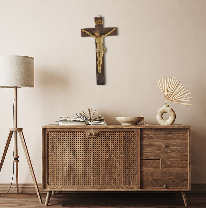 Christianartworkshop INRI - Crocifisso in resina con iscrizione: un profondo emblema di riverenza - image 5