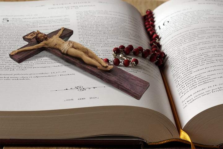 Christianartworkshop INRI - Crocifisso in resina con iscrizione: un profondo emblema di riverenza - image 6