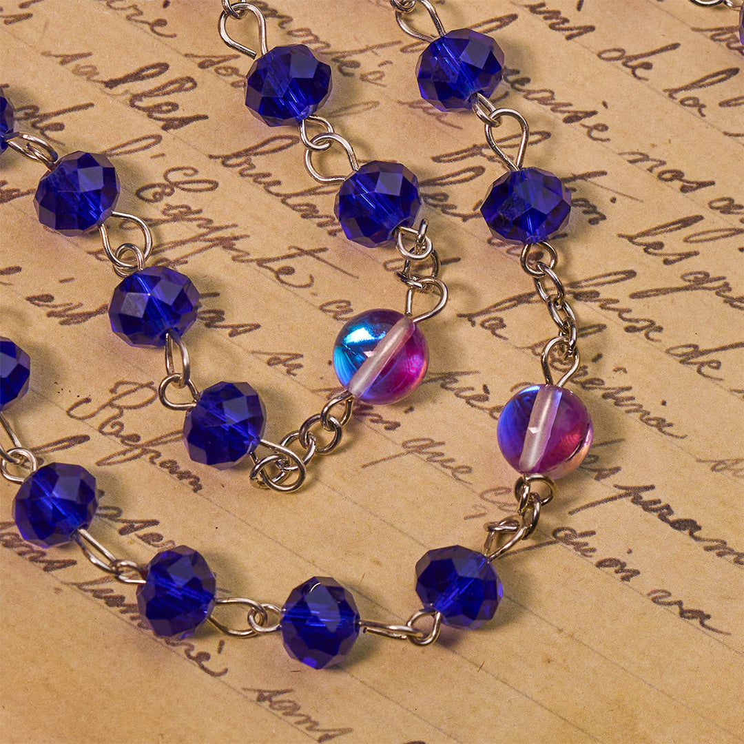 Christianartworkshop Rosario mistico con perline sfaccettate viola e blu e medaglia della Madonna in smalto - image 6