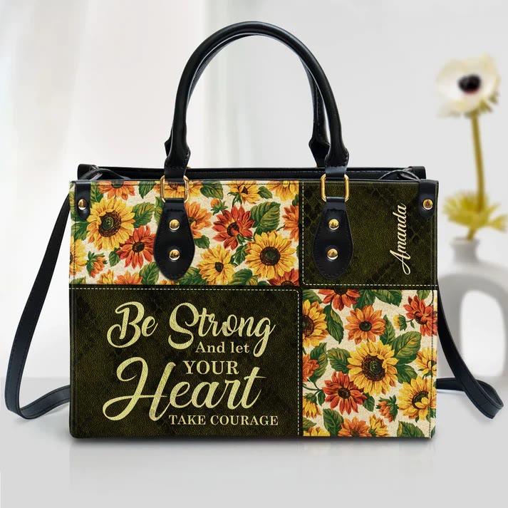 Borsa a mano in pelle patchwork personalizzata Christianartworkshop con girasoli e citazione ispiratrice - XL - Regolare (non personalizzato) - image 0