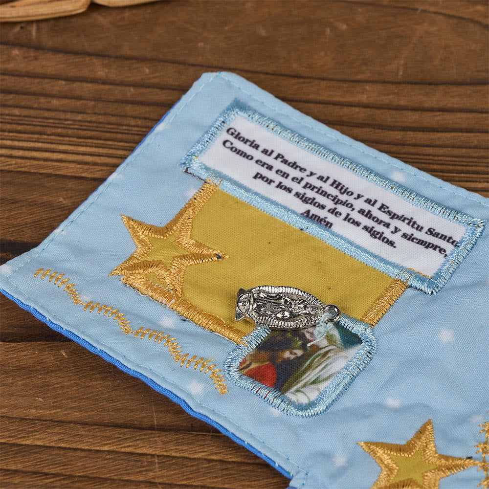 Christianartworkshop Reliquiario tascabile in tessuto ricamato a 4 colori con croce argentata inclusa all'interno - image 26