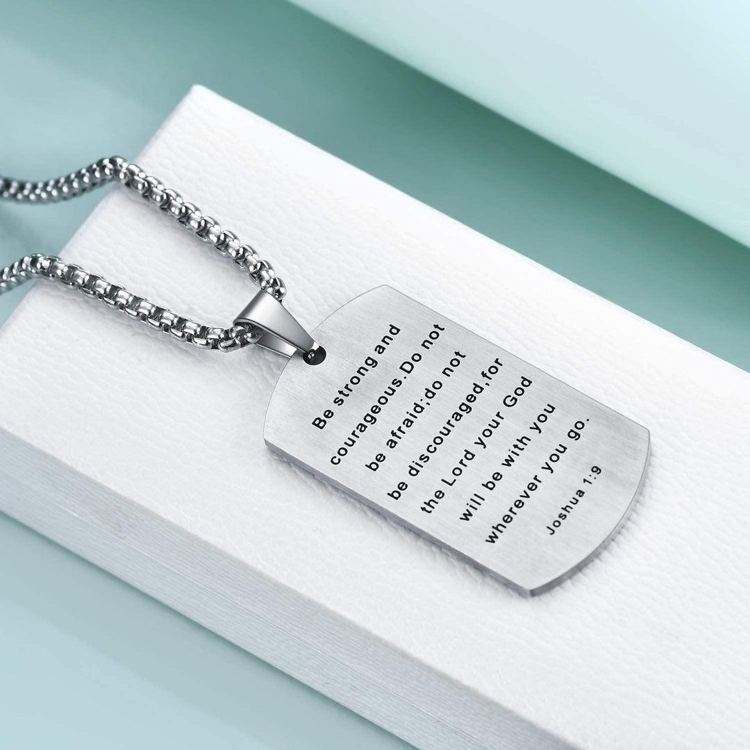 Christianartworkshop Croce in acciaio inossidabile e collana bifacciale Giosuè 1:9 per il coraggio - image 7