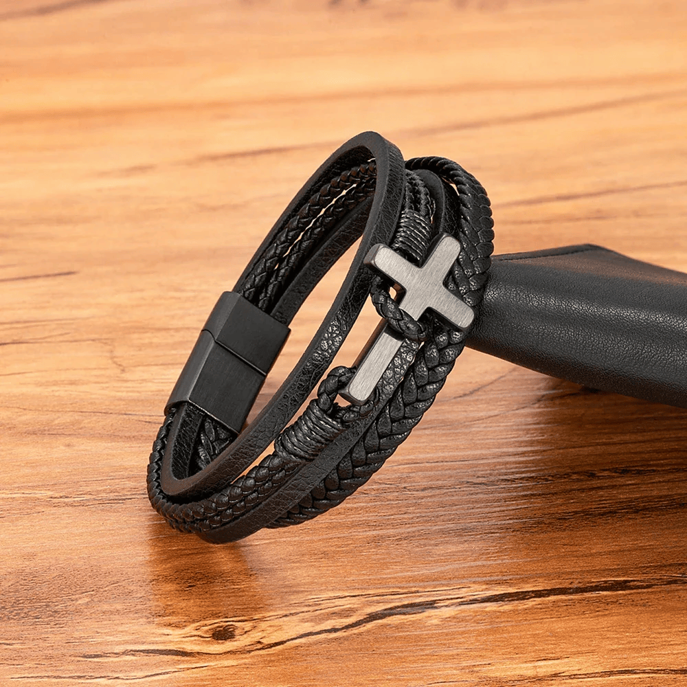 Christianartworkshop Bracciale alla moda con croce in acciaio inossidabile tricolore e pelle intrecciata - image 1