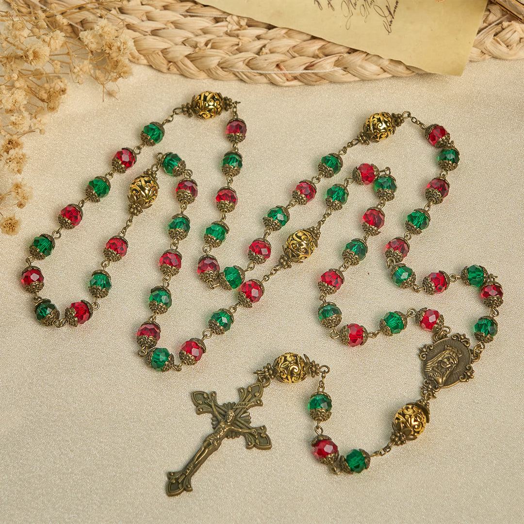 Christianartworkshop Gioia del Natale Rosario festivo con perline rosse e verdi e Vergine Maria - image 3