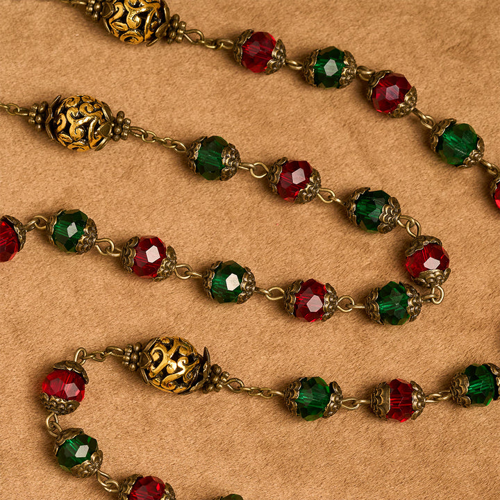 Christianartworkshop Rosario con perline festive rosse e verdi Joy of Christmas con la Vergine Maria - image 6