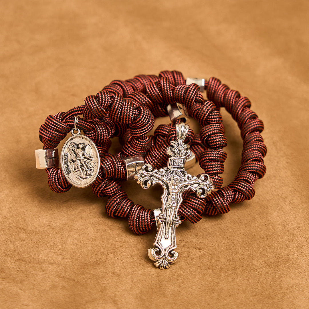 Christianartworkshop Rosario in paracord rosso intenso "Devozione del Guerriero" con San Michele Arcangelo - image 10