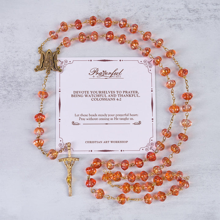 Christianartworkshop FEDE IN PREGHIERA: Rosario di perle di zucca sacra con medaglia miracolosa e croce - FEDE IN PREGHIERA - image 0