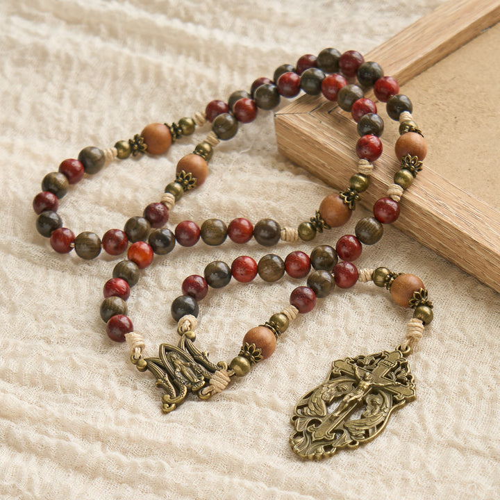 Christianartworkshop Rosario in legno tradizionale in stile natalizio: grani terrosi e crocifisso in bronzo - image 6