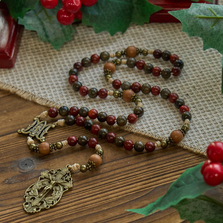 Christianartworkshop Rosario in legno tradizionale in stile natalizio: grani terrosi e crocifisso in bronzo - image 2