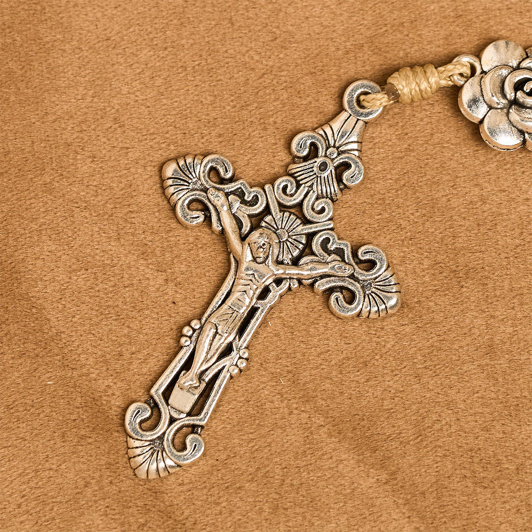 Rosario con perline verdi tranquille e ciondoli a forma di fiore Christianartworkshop : pieno di serenità e benedizione - image 9