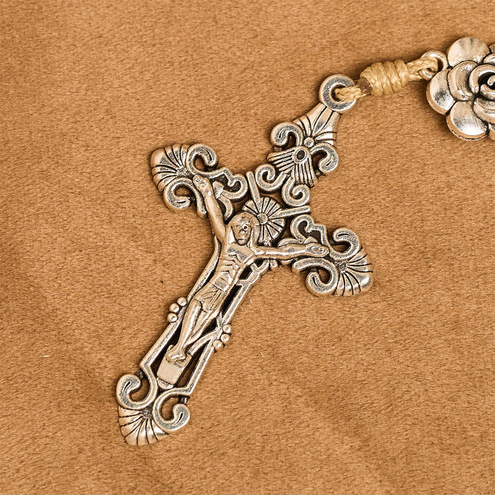 Rosario con perline verdi tranquille e ciondoli a forma di fiore Christianartworkshop : pieno di serenità e benedizione - image 9