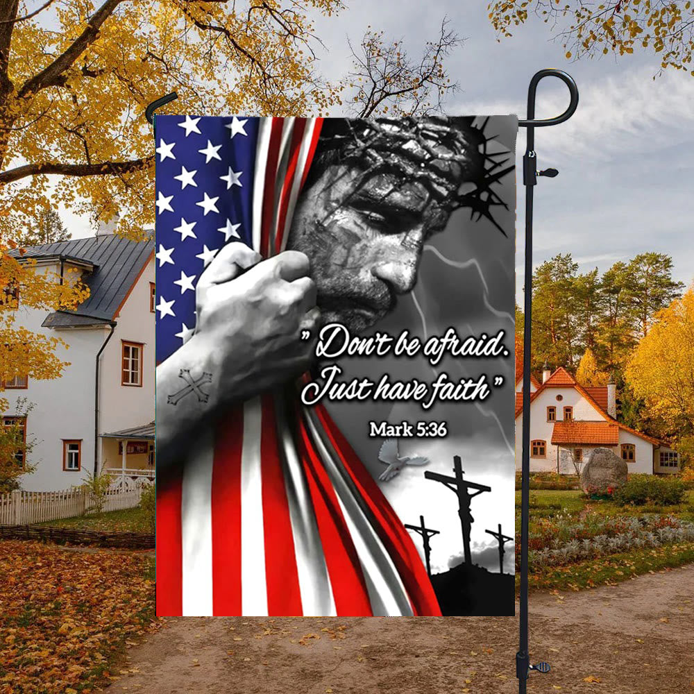 Bandiera americana e bandiera da giardino con scena della crocifissione Christianartworkshop : decorazione della fede "Don't Be Afraid" - image 5