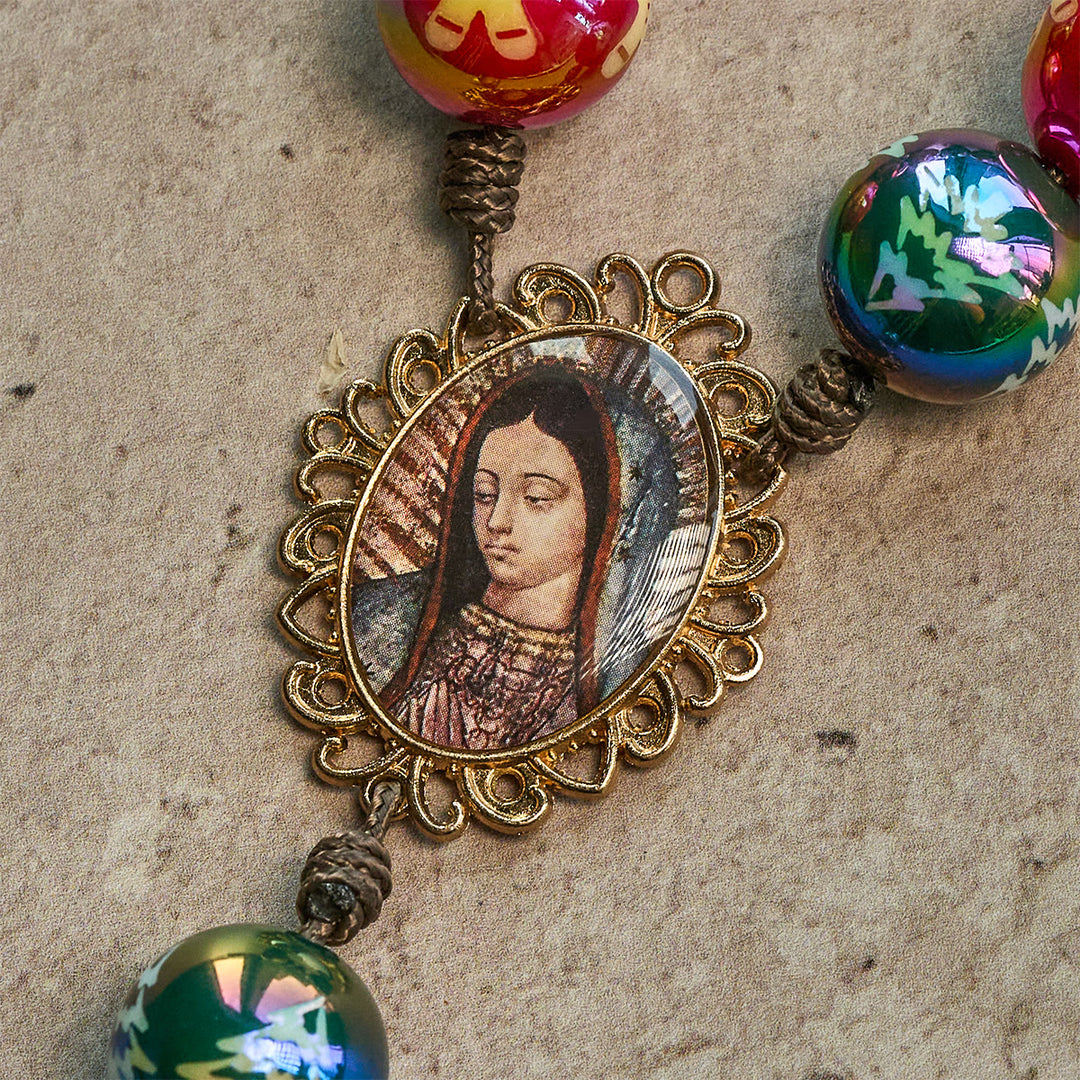 Christianartworkshop Devozione natalizia Rosario tascabile con perline rosse e verdi per le feste: prega ovunque e in qualsiasi momento - image 16