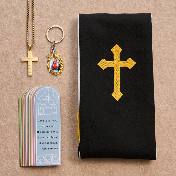 Christianartworkshop Set di benedizione con croce nera e dorata con Madonna e croce delle Scritture: Vivi nella fede - Collana d'oro - image 3