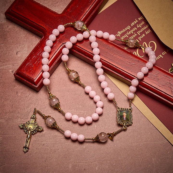 Christianartworkshop Elegante rosario fedele con perline rosa e Divina Misericordia per conforto spirituale - Divina Misericordia e Crocifisso - image 0