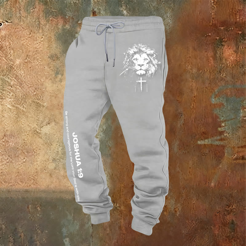 Pantaloni della tuta del Leone di Giuda Christianartworkshop : versetto di Giosuè 1:9 in carboncino - Grigio chiaro - 2XL - image 12