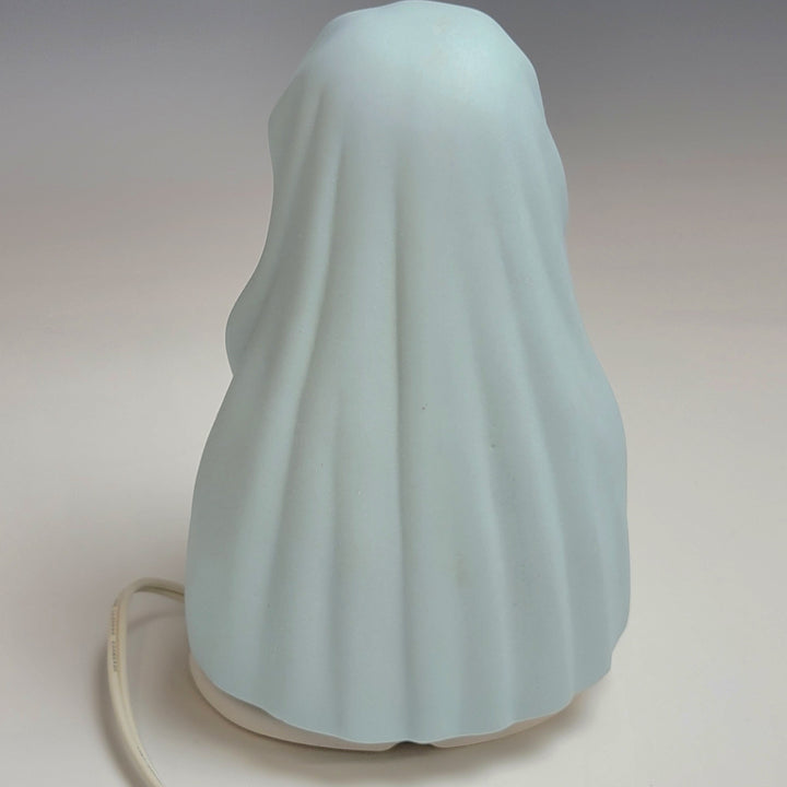 Christianartworkshop Madonna in preghiera, ornamento da tavolo illuminato: fede serena per uno spazio devozionale - image 3