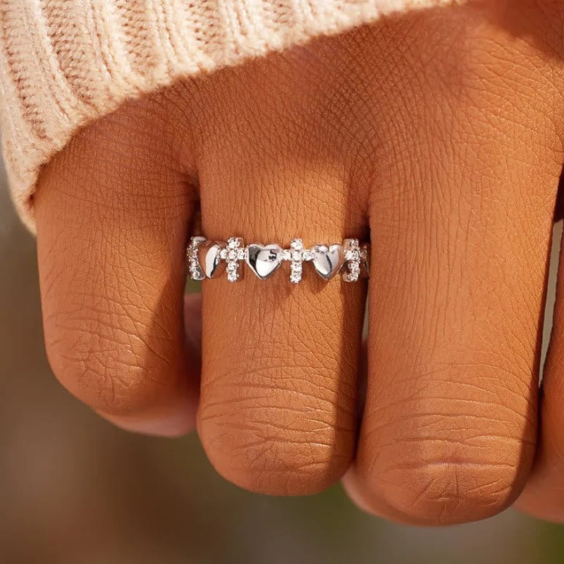 Anello della fede con cuore e zirconi di Christianartworkshop: eleganza minimalista con significato spirituale - Stati Uniti 10 - image 0