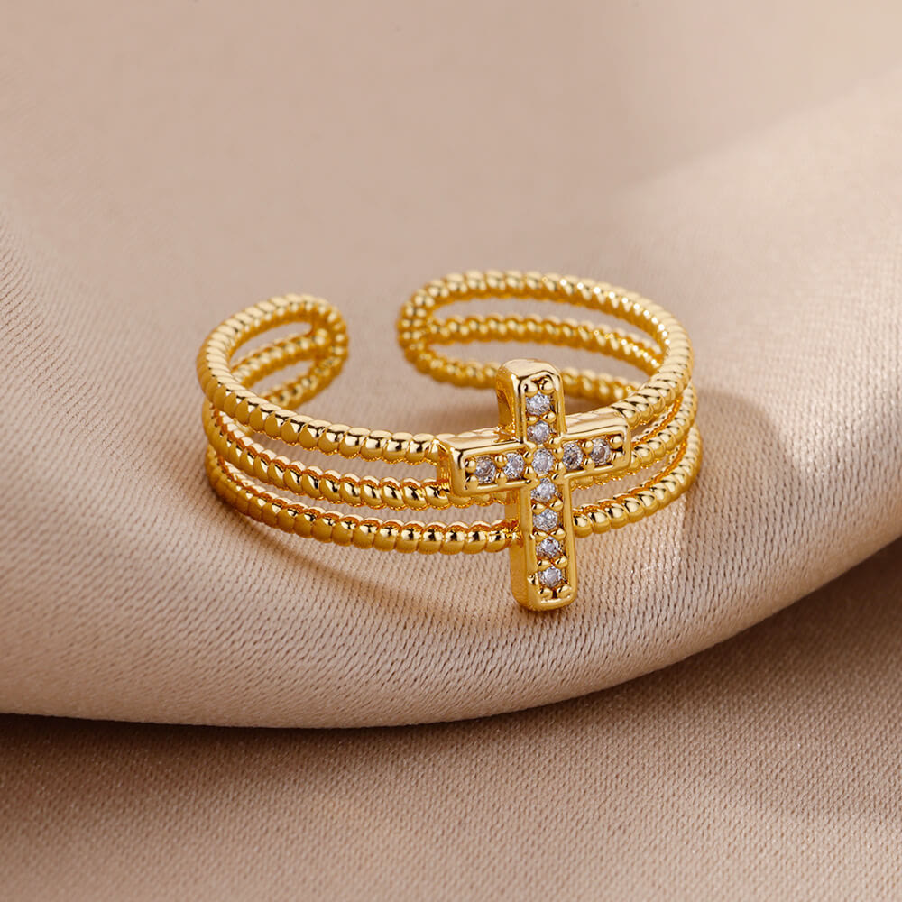 Christianartworkshop Anello con croce scintillante: zircone - Design tempestato di borchie per la fede - Driven Gifting - image 1