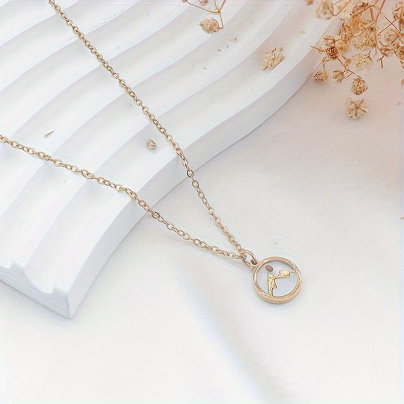 Collana minimalista "Montagna di semi di senape" di Christianartworkshop: espressione di fede nell'uso quotidiano - image 1