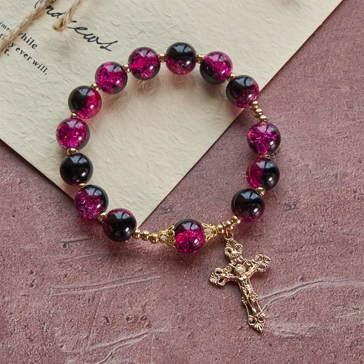 Christianartworkshop Bracciale con perline di vetro nero-rosa Grace and Strength e croce dorata - Circonferenza del polso: 5,91"-7,09"/15-18 cm - image 0