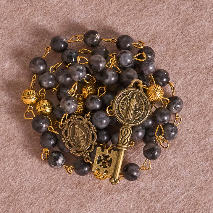 Rosario con catena in lega di pietra nera rotonda da 8 mm con medaglia miracolosa e chiave di San Benedetto Christianartworkshop - image 6