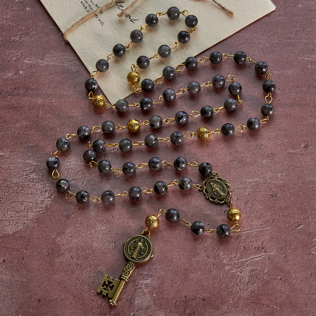 Rosario con catena in lega di pietra nera rotonda da 8 mm con medaglia miracolosa e chiave di San Benedetto Christianartworkshop - image 3
