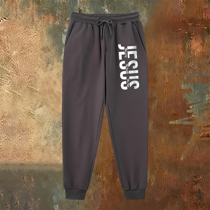 Pantaloni della tuta con scritta di Gesù a strati Christianartworkshop : abbigliamento quotidiano con identità devozionale - image 2