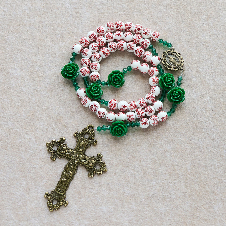 Christianartworkshop Regalo di Natale: Rosario con perline in ceramica floreale rossa e rosa verde: Il giardino dell'amore di Maria - image 4