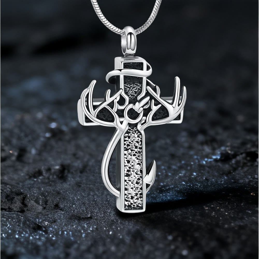 Collana con ciondolo a croce per caccia e pesca Christianartworkshop : fede all'aria aperta e devozione spirituale - Argento e nero - image 0