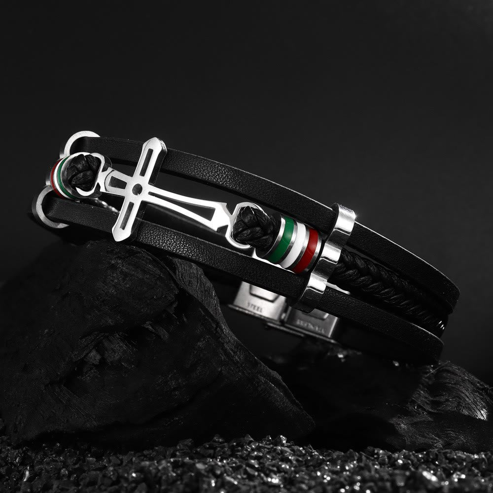 Bracciale in pelle con croce di Christianartworkshop: fede robusta e devozione elegante da indossare ogni giorno - image 4