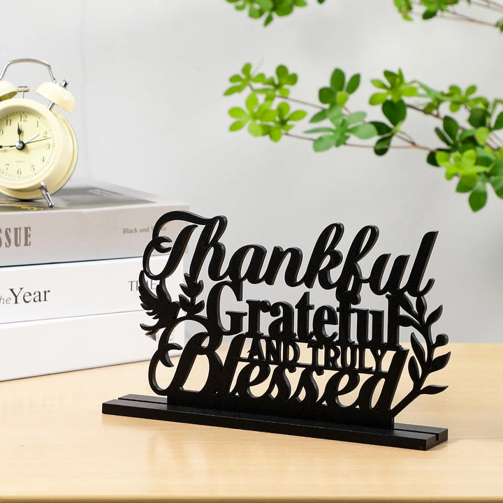 Christianartworkshop Con Dio tutto è possibile Arte da tavolo: una testimonianza di fede e ispirazione - Ornamento delle Scritture - image 0