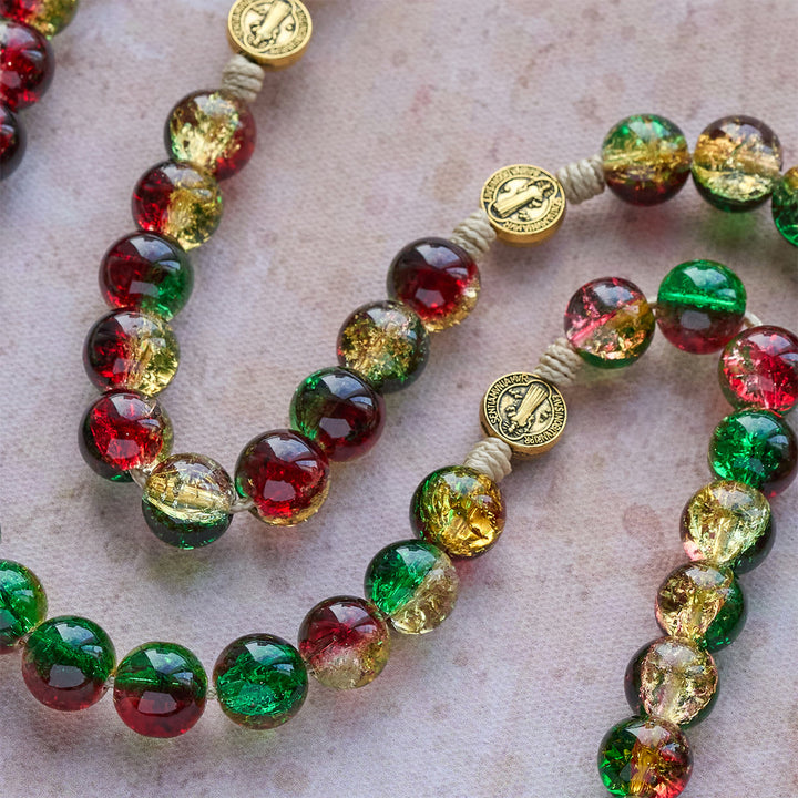 Rosario di Natale in vetro con croce di Christianartworkshop: celebrazione fedele e splendore festivo - image 6