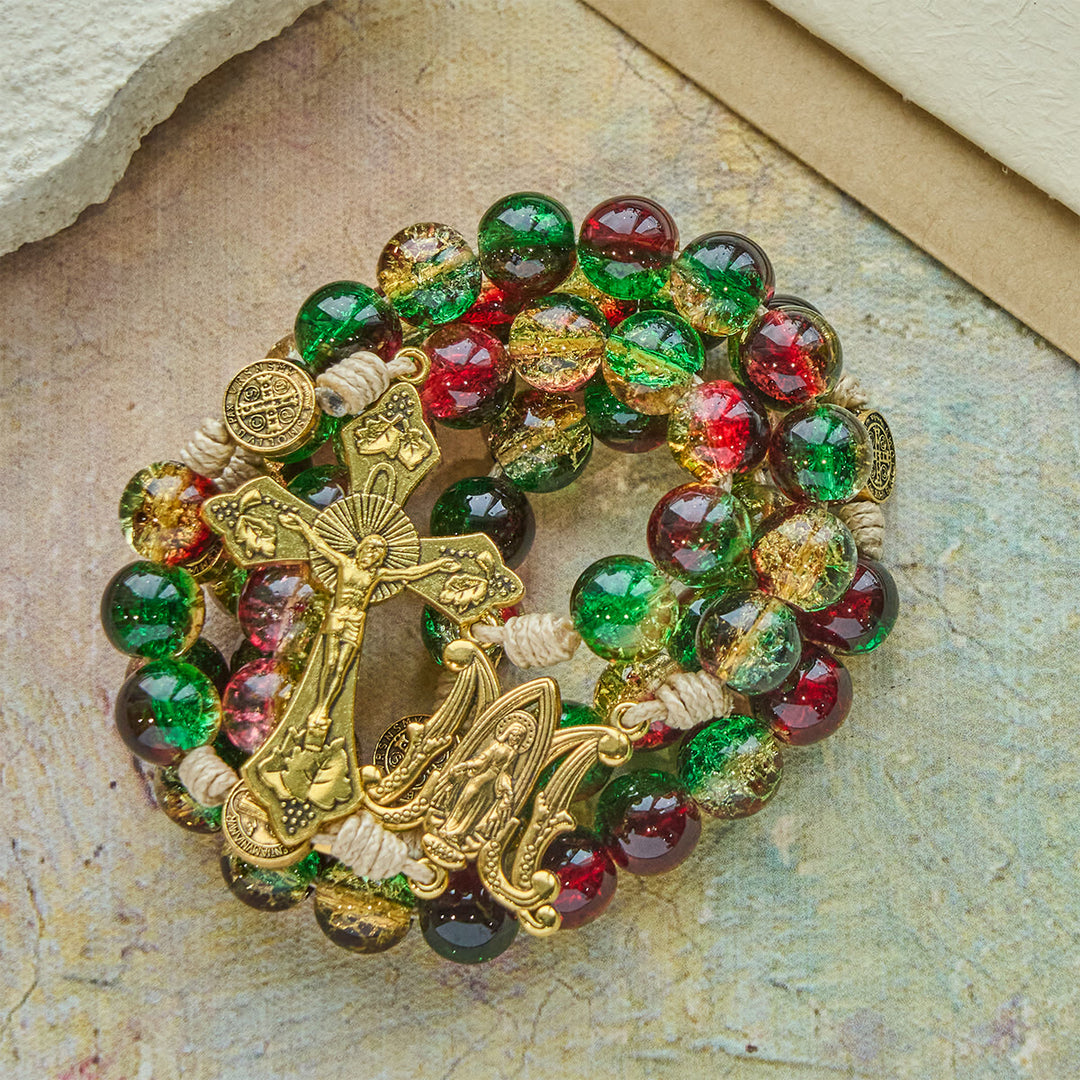 Christianartworkshop Regalo di Natale: Rosario di vetro natalizio con croce: celebrazione fedele e splendore festivo - image 9
