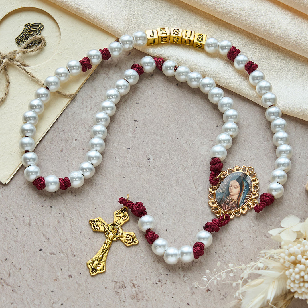 Christianartworkshop Grazioso rosario bianco personalizzato con paracord bordeaux e lettere personalizzate di GESÙ - image 4