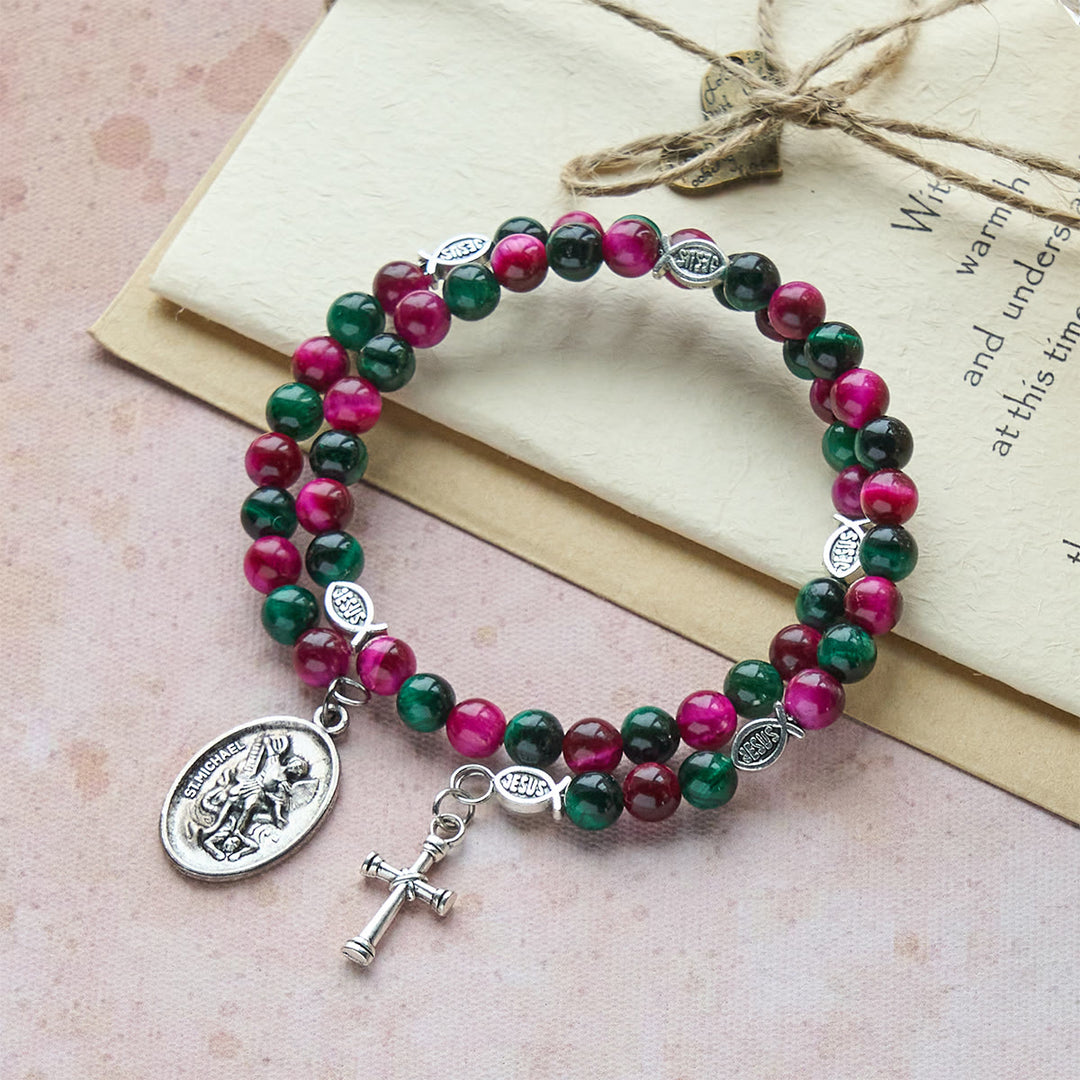 Bracciale rosario bicolore in filo di memoria con occhio di tigre di Christianartworkshop e San Michele - Circonferenza del polso: 7,09"-9,06"/18-23 cm - image 0