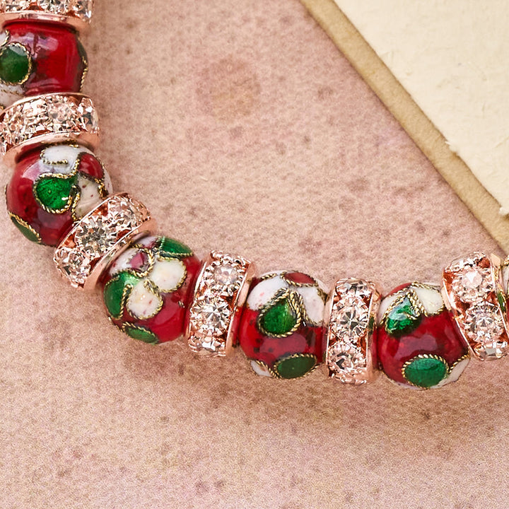 Bracciale artigianale in smalto rosso con perline e ciondolo a forma di cuore con croce di Christianartworkshop - image 6