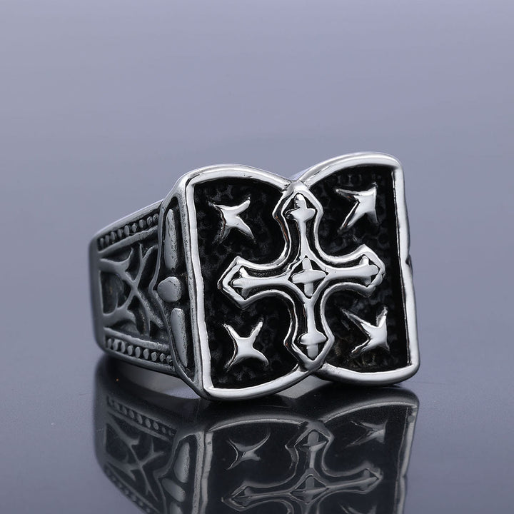 Anello con motivo a croce robusta Christianartworkshop : un accento pieno di fede per look casual - US 13 - image 0