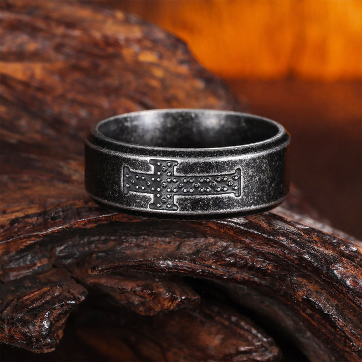 Christianartworkshop Anello con croce a pois: silenziosa devozione per i momenti quotidiani - image 2