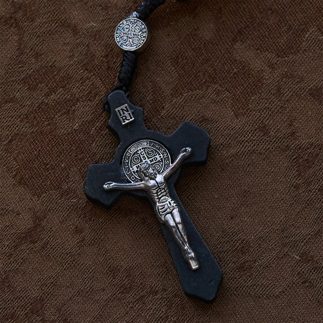 Rosario di perline con medaglia di San Benedetto di Christianartworkshop: Fede tenera per i momenti di preghiera - image 15