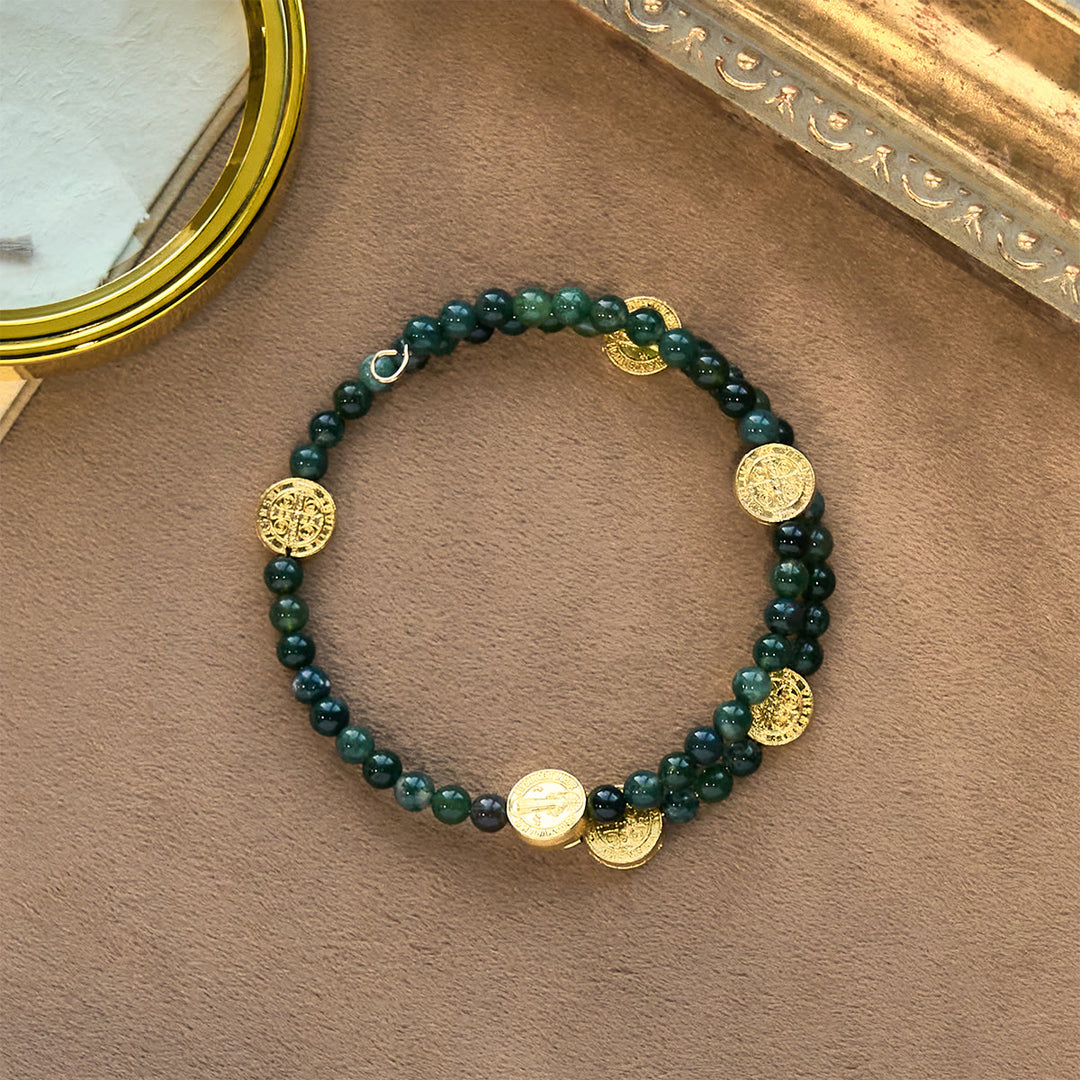 Bracciale rosario in filo di agata e erba d'acqua di Christianartworkshop: tenera devozione per i momenti quotidiani - image 3