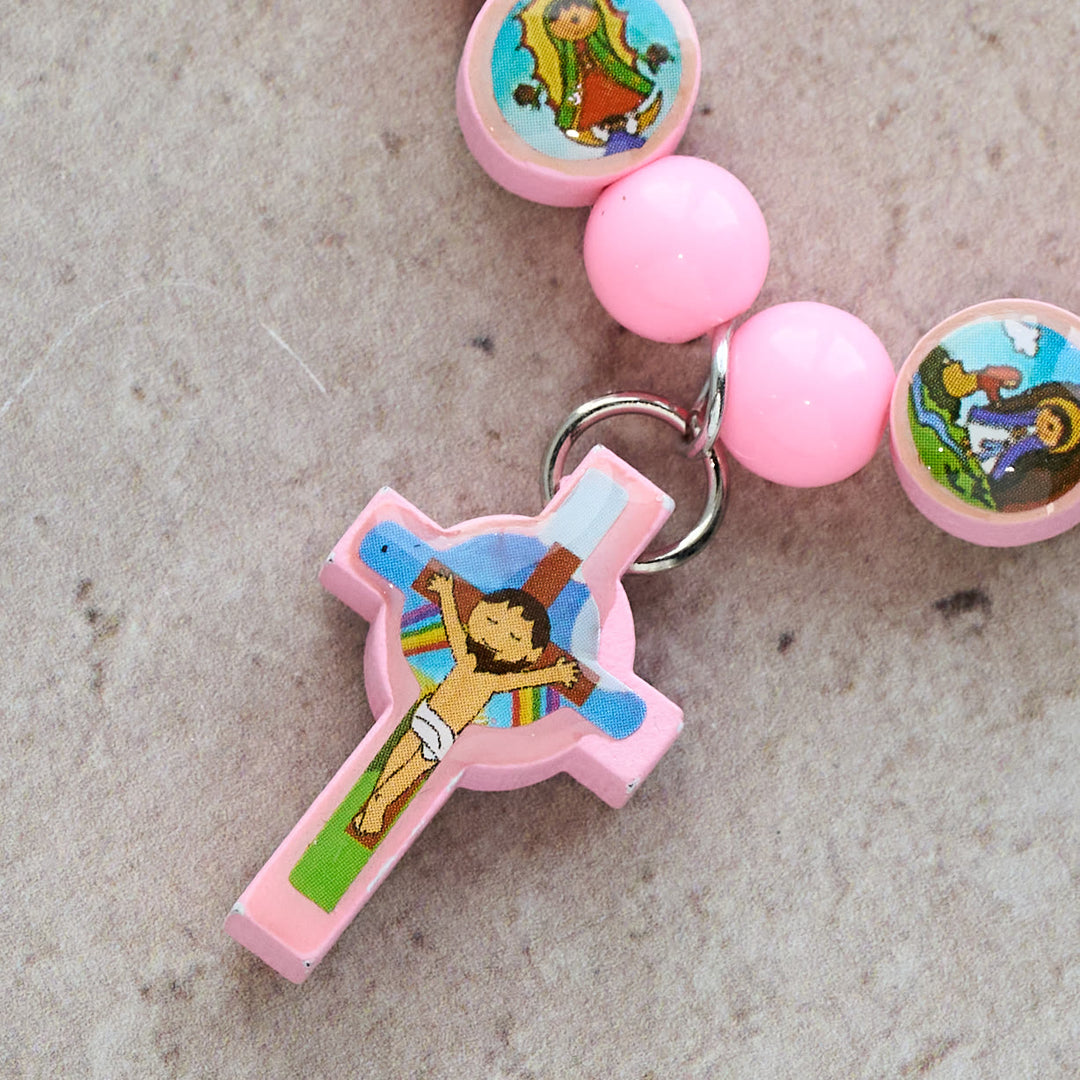 Braccialetto rosario per bambini Christianartworkshop: perline acriliche e simbolo della croce per piccoli cuori - image 7