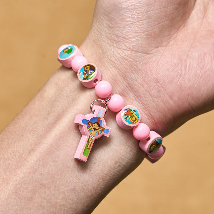 Braccialetto rosario per bambini Christianartworkshop: perline acriliche e simbolo della croce per piccoli cuori - image 6