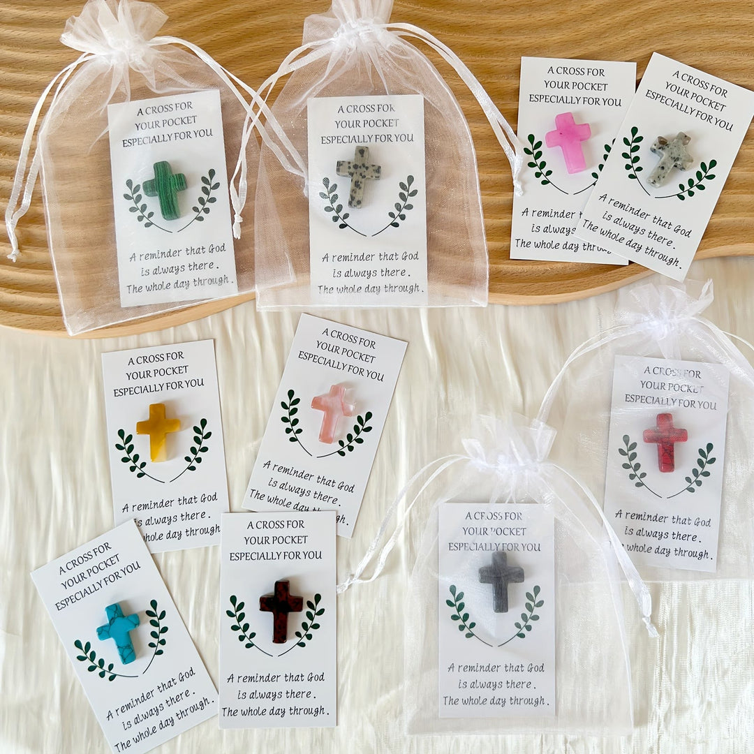 Christianartworkshop Set di 10 croci tascabili assortite: simboli della presenza divina con materiali casuali - image 1