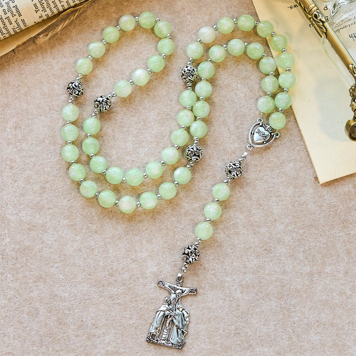 Rosario che cambia colore da verde a rosso con raggi UV di Christianartworkshop: perline Starlight e croce devozionale di Cristo - image 4